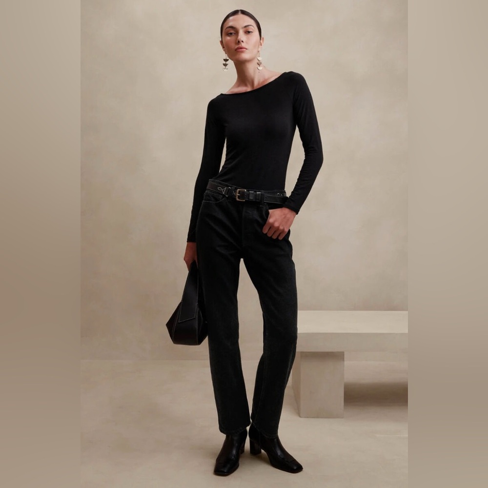 BANANA REPUBLIC HIGH-RISE STRAIGHT JEAN